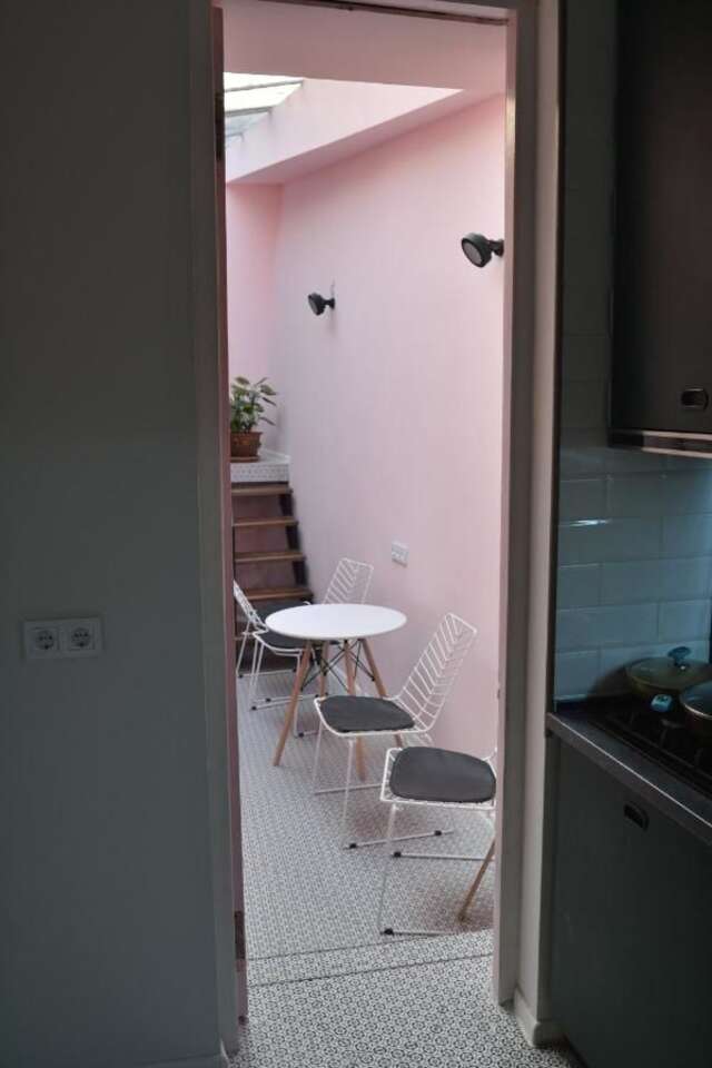 Гостевой дом Nest Rooms Тбилиси-14